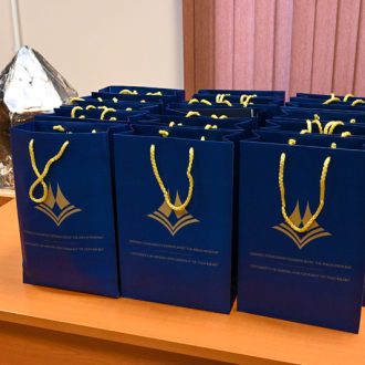 Богатствата на земята Награждаване - 2