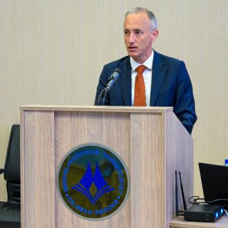 Дипломи_Акад_Длъжности-87
